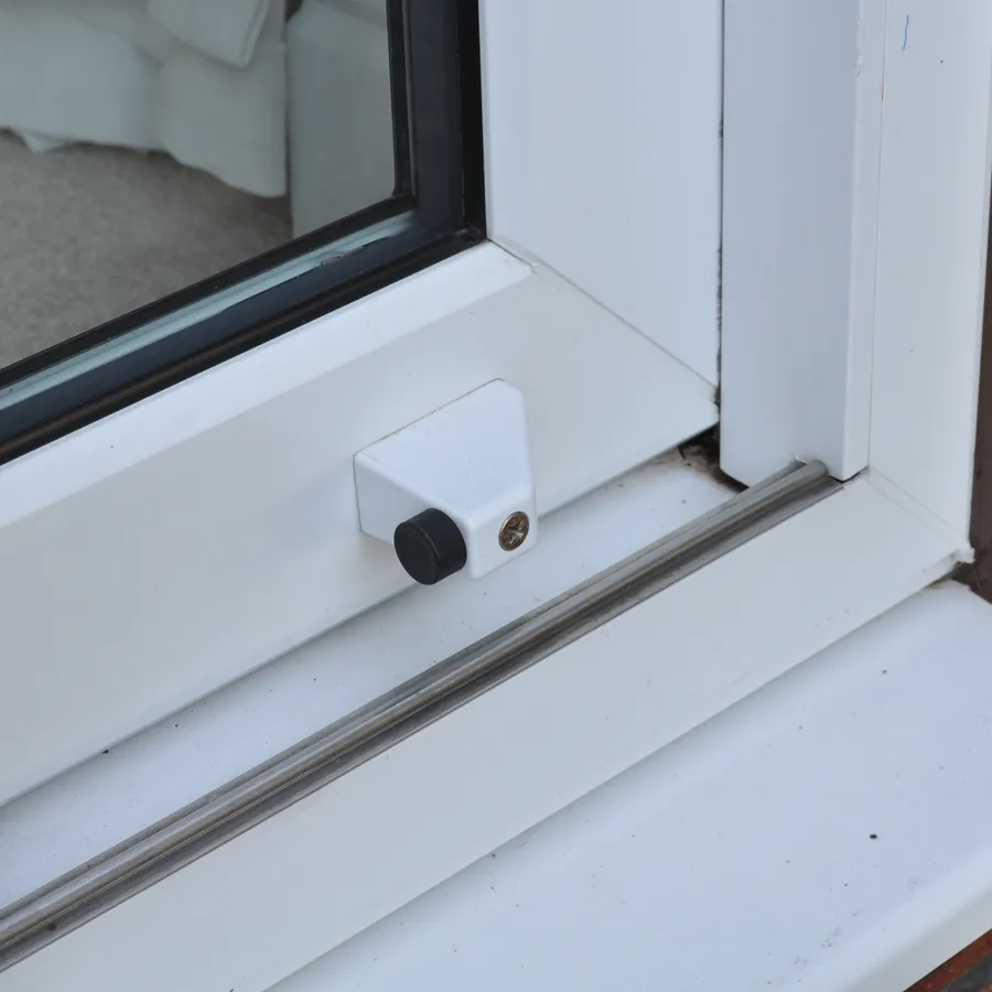 Sliding Windows — Product Clapham
